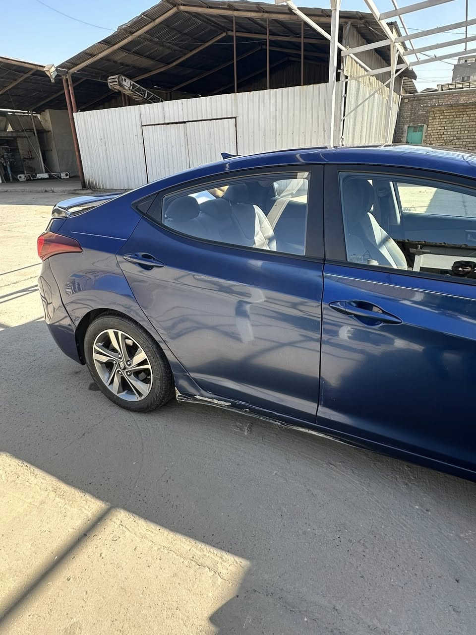 النترا ٢٠١٦ امريكي محرك ٢٠٠٠ حادثها الباب الي وره الصدر سعر ١١٠ سنويه جديده للتواصل ***********
