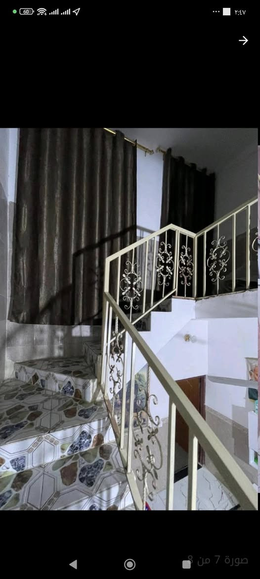 🏠 دار سكنية للبيع في كربلاء - مجمع درة كربلاء
فرصة مميزة لامتلاك منزل بتصميم متكامل ونظام أقساط مريح!
📍 الموقع: كربلاء المركز - مجمع درة كربلاء السكني (بالقرب من أسواق برتقالة).
✨ مواصفات العقار:
المساحة: 50 م^2 (بناء كامل).
الأبعاد: واجهة 5 م × نزال 10 م.
الداخل: (1) غرفة نوم + (2) صالة جلوس + (2) حمام.
الخارج: كراج مخصص لسيارة واحدة.
السند: سند زراعي لغرض السكن.
💰 تفاصيل السعر والدفع:
السعر الكلي: 90 مليون دينار عراقي.
نظام الدفع: مقدمة 35 مليون + أقساط شهرية (750 ألف دينار).
📞 للتواصل والاستفسار: [***********]
