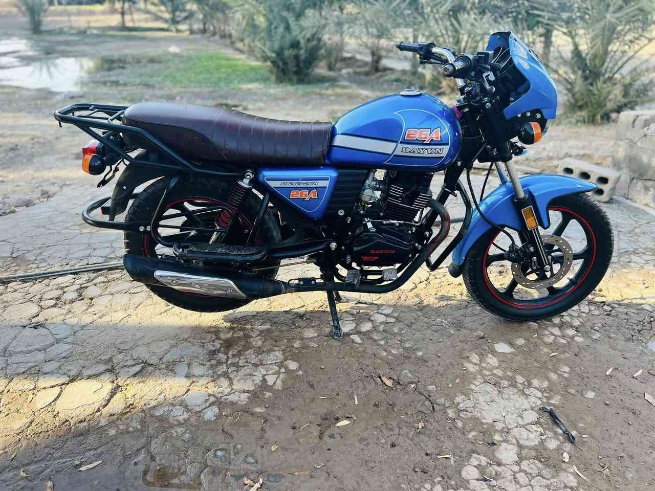 سلام عليكم دراجة دايوان للبيع موديل 23 طالعة بل ٢٥اخت الزيرو. أوراق. كامله. دراجة مكفولة كفالة عامة كهربائيات  كلهة شغالة  أي نقص مابيهةً محرك. 200 كتابة حمرة. سويج. سجينة. شرط احلا من الصورة. السعرمليون. 500وبيهة. مجال  الرقم ***********
