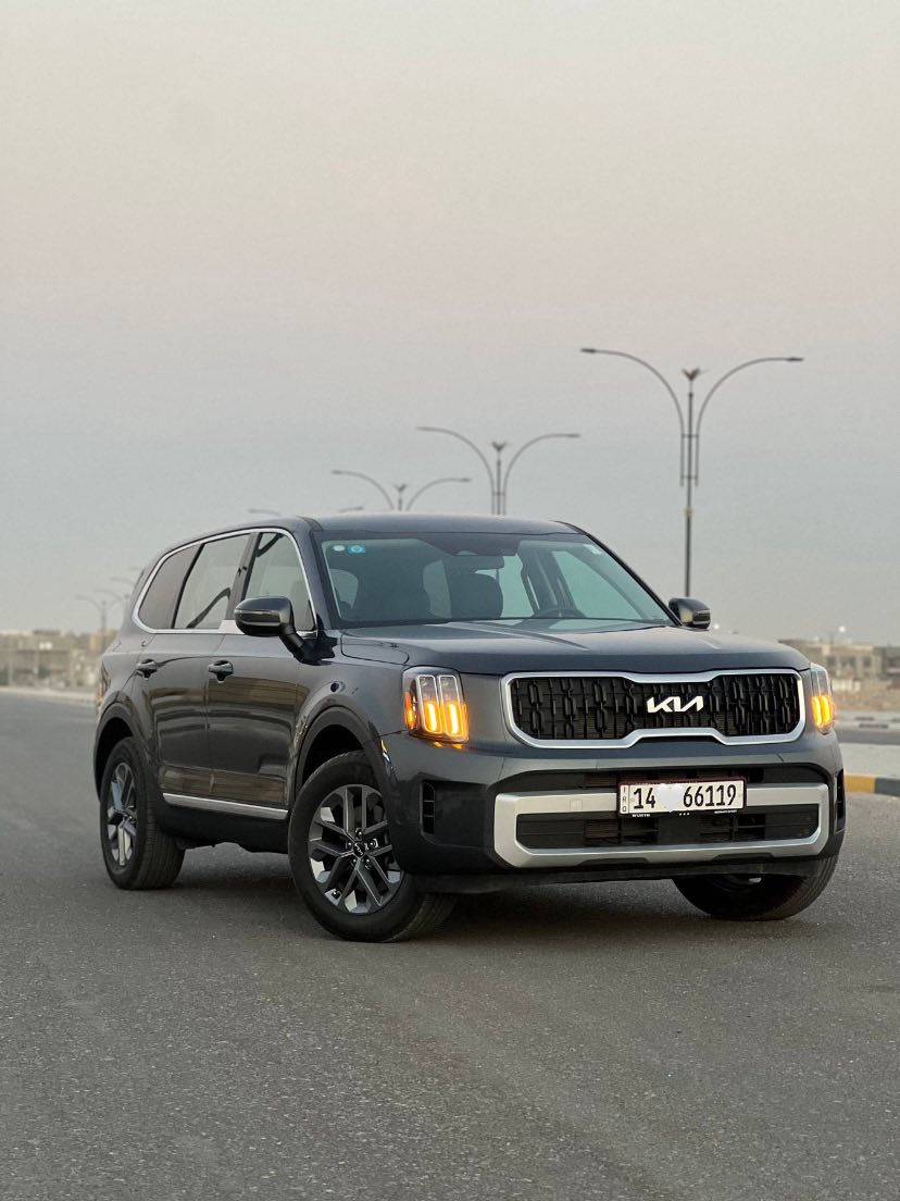 للبيع 💯💯

‏KIA TELLURIDE 2024 LX 4x4 🔥🔥

كيا تيلورايد 2024 LX فور ويل 🔥

وارد امريكي 🇺🇸

محرك : 6 سلندر 3800 يولد قوة 295 حصان 🐎 وعزم دوران 355 نيوتن 🔥🔥✅ + كير 8 سرعات ✅

السيارة جديدة زيرو مال شركة KIA في ولاية نيويورك 🔥✅

الضرر ✖️ : بدون اضرار تقرير مياه امطار للدوسة 💧✅ 

شرط 🔥 تقرير السيارة بأمريكا تعمل وتسير  ابيعلك شغال من 

امريكا  💯💯 

// انفحصت السيارة كفالة عامة برغي ما مفتوح بيها بدون صبغ بدون ضربة ✔️

عندي تفاصيل كاملة عن السيارة من امريكا لميناء ام قصر 

للشراي اذا يحب يتأكد من نظافة السيارة ✅🔥

السيارة برغي ما مفتوح بيها ✅

السيارة جان ممشاها 82mi فقط السيارة زيرو  انا داخل العراق مشيتها 2100mi قابل للزيادة 🔥✅

السيارة انفحصت  اكفلك السيارة من : حادث- صبغ- شاصي - 

كير- محرك - كهربائيات 🔥🔥 وين ما يعجبك افحص ✅

مواصفات ✅ : ( شاشة - كامرة خلفية - تحديد مسار - مثبت 

سرعة - اوتو هولد - وضعيات قيادة - قيادة خاصة 

للمنحدرات - رادار امامي - رادارات جانبيه - اشارة بالمري - 

حساسات خلفية - توقف ذاتي - انظمة تحذير - مقاعد 

الخلفية تحكم كهربائي - لايتات زينون LED - ) 

وباقي المواصفات المعروفة بالفئة هاي ✅

السعر : اتصل وتدلل  // السيارة مرقمة بصرة رقم دولي الجديد تحويل ثاني يوم ✔️

 الشراي يتصل : ***********

مكان سيارة : // البصرة //

#ملاحظه : كروب مزادات كاليفورنيا الامريكية الي يحب ينضم يشوف اسعار المزاد او يتعرف على التفاصيل او استفسار 

‏https://chat.whatsapp.com/Ht3JOZZUA2XC0WIPsAqIgq
