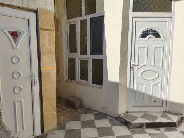 بيت
مساحته 127 طابق واحد جاهز والطابق الفوك هيكل 
الموقع تقاطع القدس شارع التضامن 
السعر ٧٠ 
الاتصال 
***********
