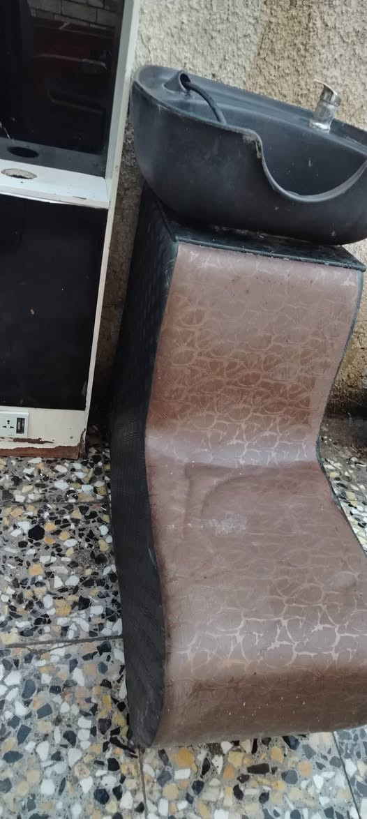 للبيع السعر ٢٥٠المكان الشعب


**إذا كنت صاحب هذا الإعلان وتريد حذفه لأي سبب، رجاءا أرسل رسالة إلى الدعم الفني**