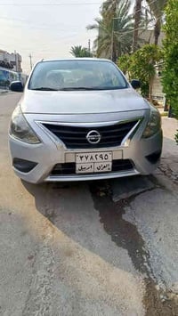 سني ٢٠١٥. للبيع السيارة جاهزه وجديدة بدون اي. نواقص كير ومكينه وتبريد ...