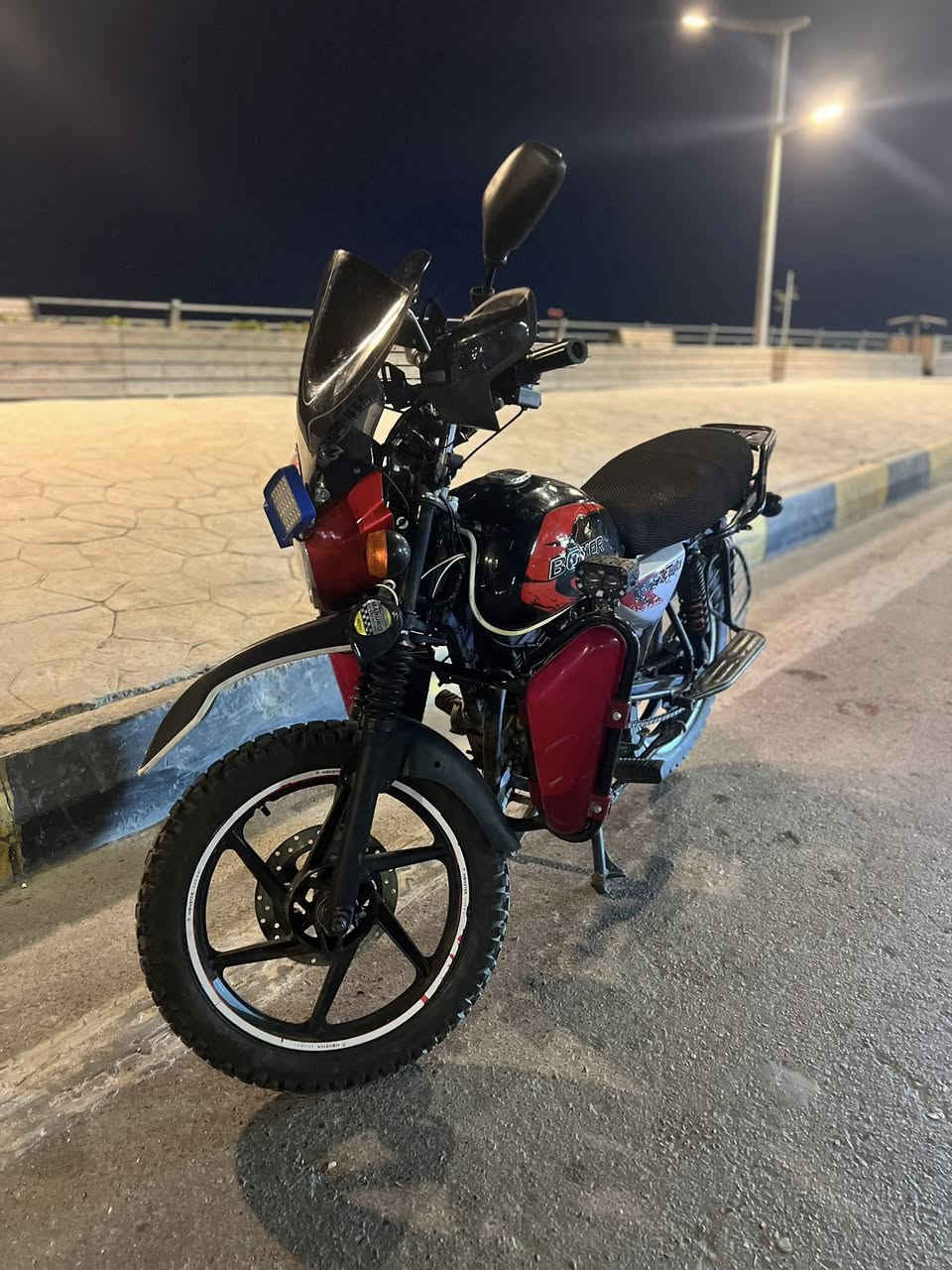 سلام عليكم بوكسر جبلي موديل ٢٢ اول فتحه إلهه المكينه أوراق كامله مابيه كل نقص  مكاني بغداد سعره مليون و ١٥٠ بيهه مجال. ***********
