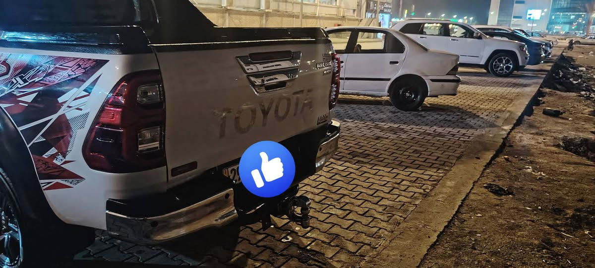 السلام عليكم 👋
هايلوكس :2023 
 TRD V6 4000 
TRD
ماشية: 103 الف 
رقم:   واسط بأسمي
كفالة
355 وبيهاا مجال 
مكانها واسط الموفقية 
السياره فول موصفات 
للستفسار
***********
***********
