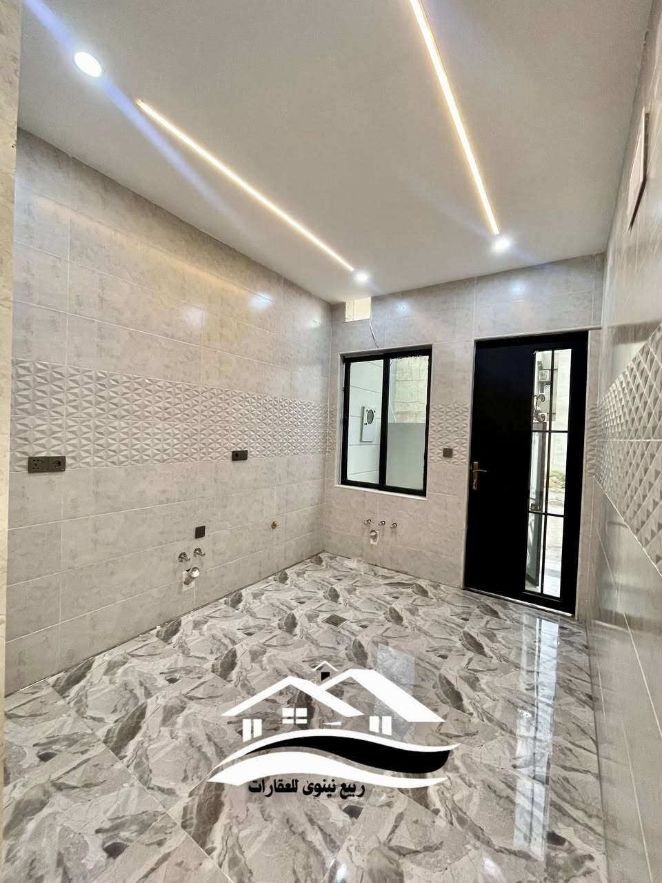 دار للبيع – حي الملايين الأولى
📍 موقع مميز بداية الحي تقطيع الصابونجي
📐 المساحة: 120 م📏 الواجهة: 7 م
✨ يحتوي: استقبال هول مطبخ 5 غرف نوم صحيات
📞 للاستفسار:
*********** ~*********** ~*********** ***********
مكتب #ربيع_نينوى_للعقارات
بعد تقاطع العريان _ مقابل الكمرك _ مجاور تيم مارت
