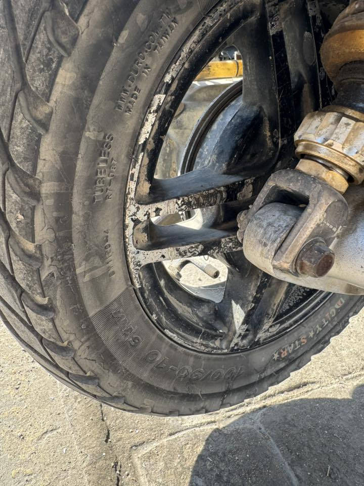 وياله ويا تايرات ١٢٥
صدر امامي ٦٠
صدر خلفي ٦٠
يدات بريك ٣٥
كلج خلفي ٤٠
مكاني الحريه ***********
