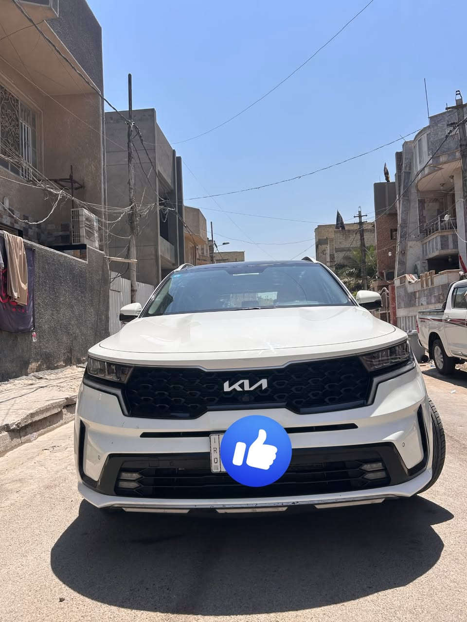السلام 
للبيع كيا سورنتو موديل 2022 خليجي فول 4X
محرك V6 3.500
مواصفات
كشنات كهرباء
كشنات تدفئه تبريد 
كامرات بالاشاير
جنطه كهرباء
فور ويل كهرباء
اشاير بالمري
حساسات اماميه خلفيه
5 كامرات
بنوراما
3 قطع تبريد
7 راكب
لايتات زنون بلاد
اناره محيطيه
بردات خليفيه بلاد
كير موس
4 وضعيات قياده
نضام كاربلي و اندرويد
شاحن واير ليس
مناخ منفصل
كشنات جلد
تخم تايرات جديد
اوتو هولد
جنطه كهرباء +شفط
اناره ترحيب بالباب 
السياره بيها مكانين بارد كلش خفيفه والبنيد مفتوح معير بدون اي ضربه او ضرر
مكان السياره بغداد 
السعر 260 مجال بسيط
للاستفسار ***********
