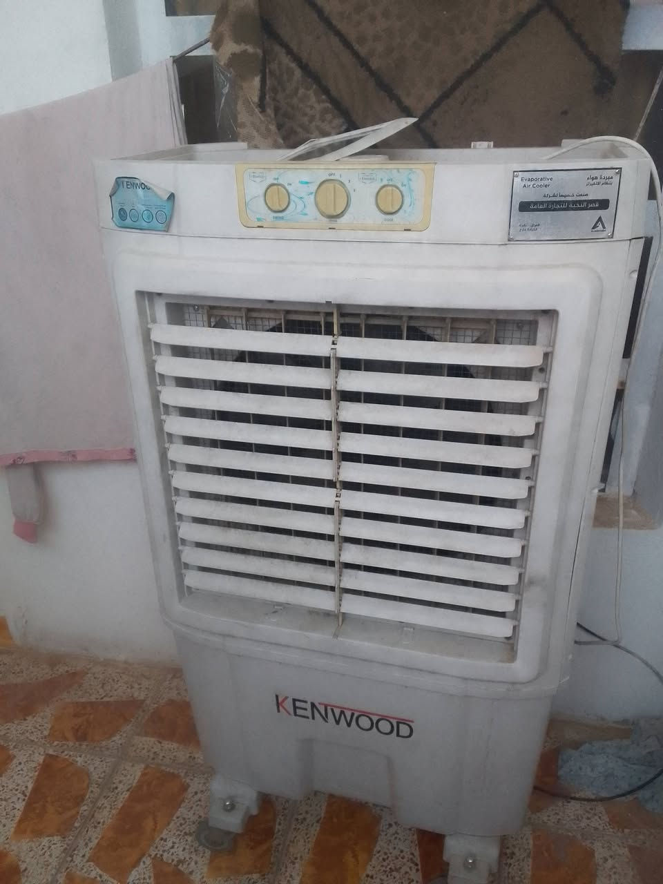 السلام عليكم طباخ منضدي للبيع السعر 35وبي مجال كونفيره للبيع السعر 65وبيها مجال العنوان كركوك شركة طارق الاتصال على رقم واتساب ***********
