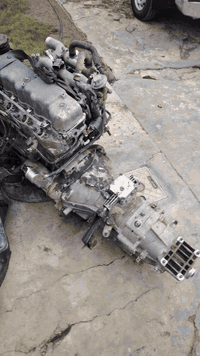 السلام عليكم مكينه مشترك للبيع بيها بخار وياها تفرعاتها سلف جديد كلج قبل شهر مشدود بم نضيف
داينمو جديده راديتر جديده السعر 750 مكاني بغداد المعامل ***********
