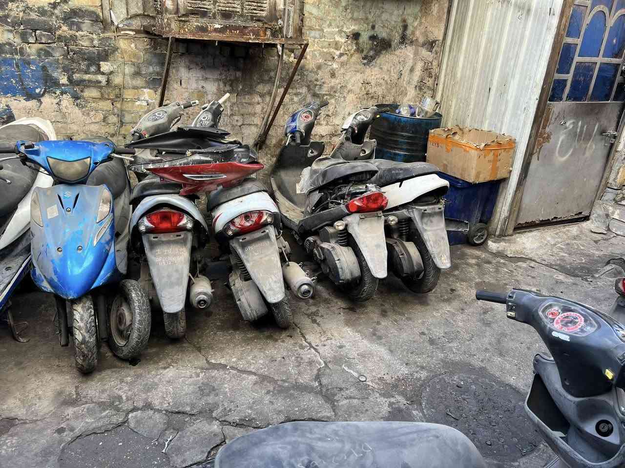 سلام عليكم تفصيخ دراجات رمبه بغداد شارع الكفاح ***********غدير
