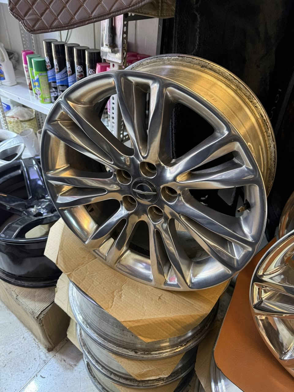 مكسيكي اصلي تفصيخ
حجم 18 اصلي 
لبيع 650 دولار رقم 
***********
