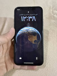 آيفون XR • ١٢٨ • شاشة تالفة