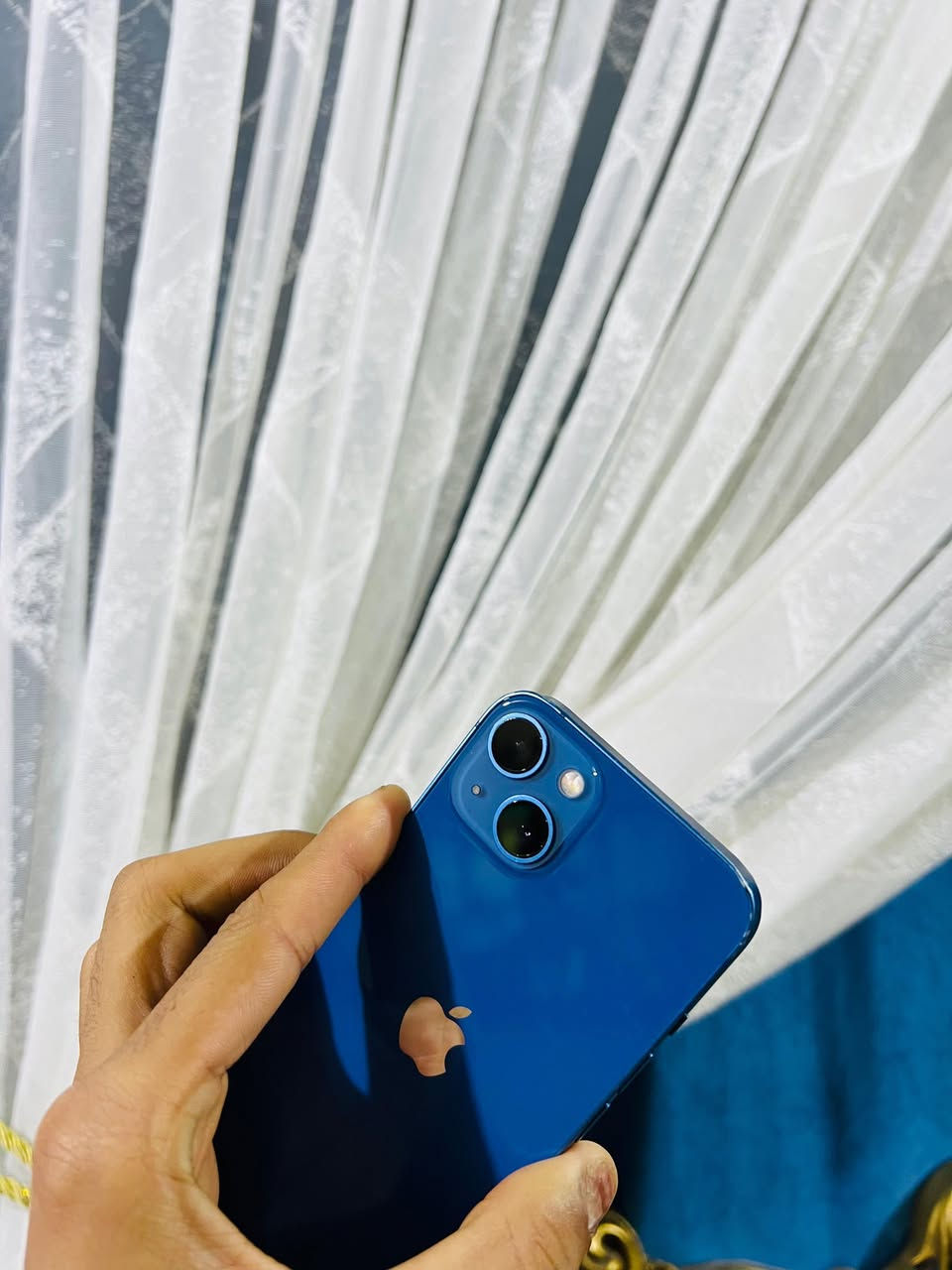 السلام عليكم ايفون  13عادي ماستر عربي شرق اوسط مكفول ذاكره 128 بطارية 76الجهاز مامستبدل بي شي فيس ايدي كامرات صوت كله شغال بيع او مراوس بأيفون فقط السعر 375 وبي مجال مكاني البصره القبله***********مامتواجد على الفيس اتصال واتساب موجود بيع او مراوس ايفون فقط،
