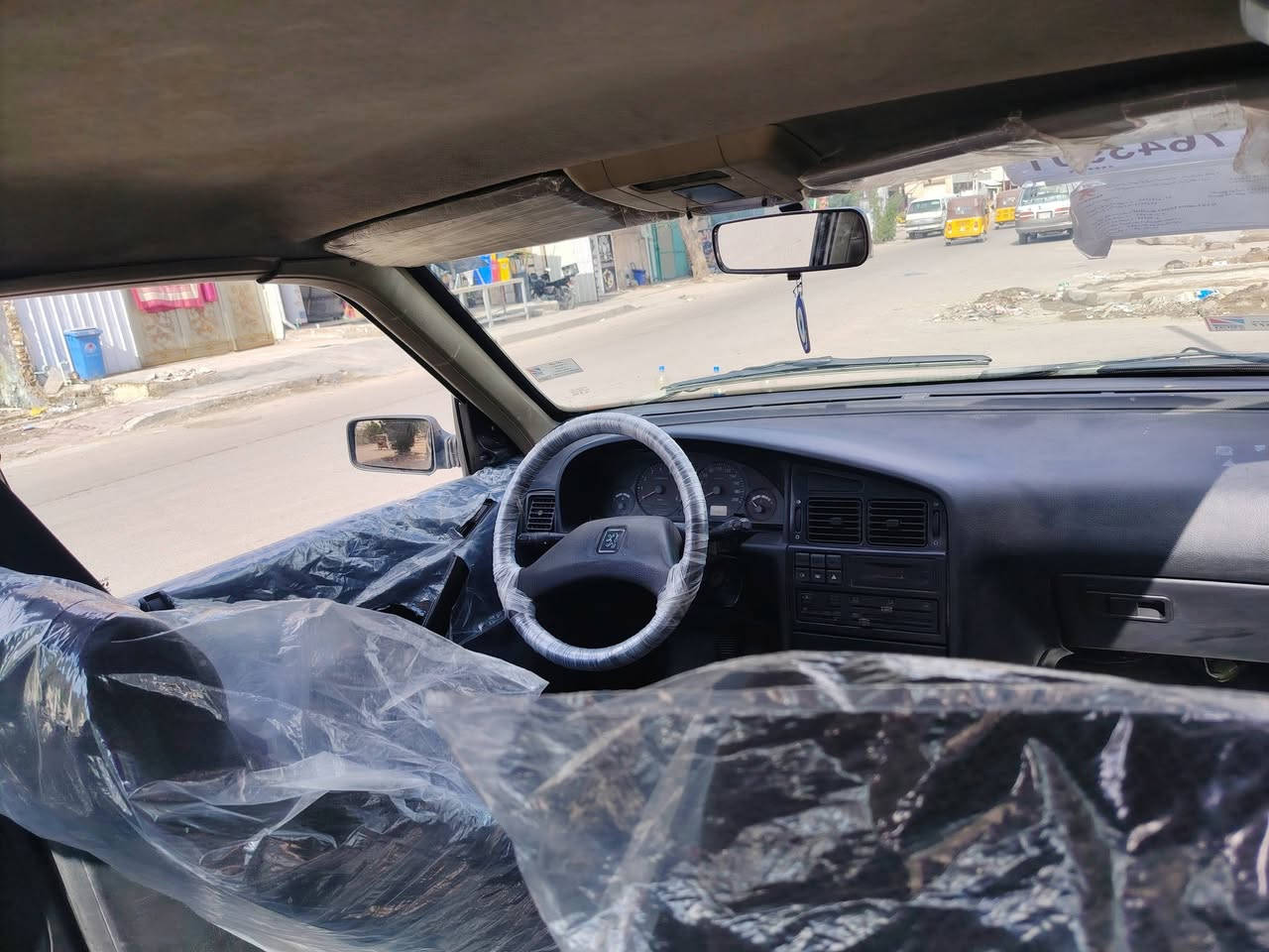 للبيع بيجو روا 2008 كفاله عامه مكينه كير اكسل كفاله لا تبخير ولا تنقيص تبريد ثلج  مابيه اي نقص صدر امامي خلفي كفاله تايرات جدد كهربايات كله شغاله مابيه اي نقص ترايك وين متريد سياره مال بيت  سنويه جديده رقم انكليزي مكاني بغداد الشعب سعر خاص ***********
