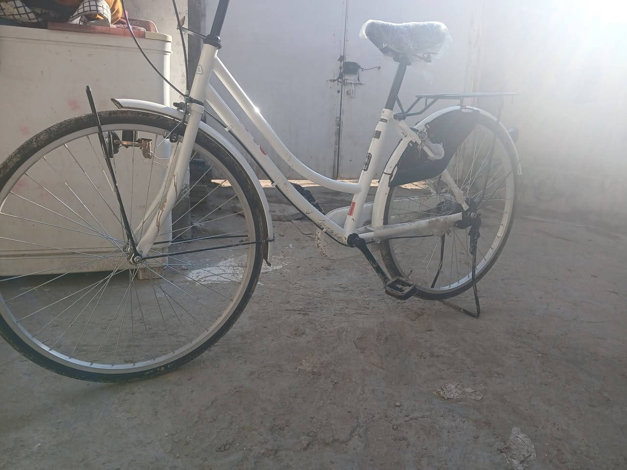 السلام عليكم باسكي البطه حجم 26 موديله 21   سعر 130 العنوان بابل شارع 80 ***********
