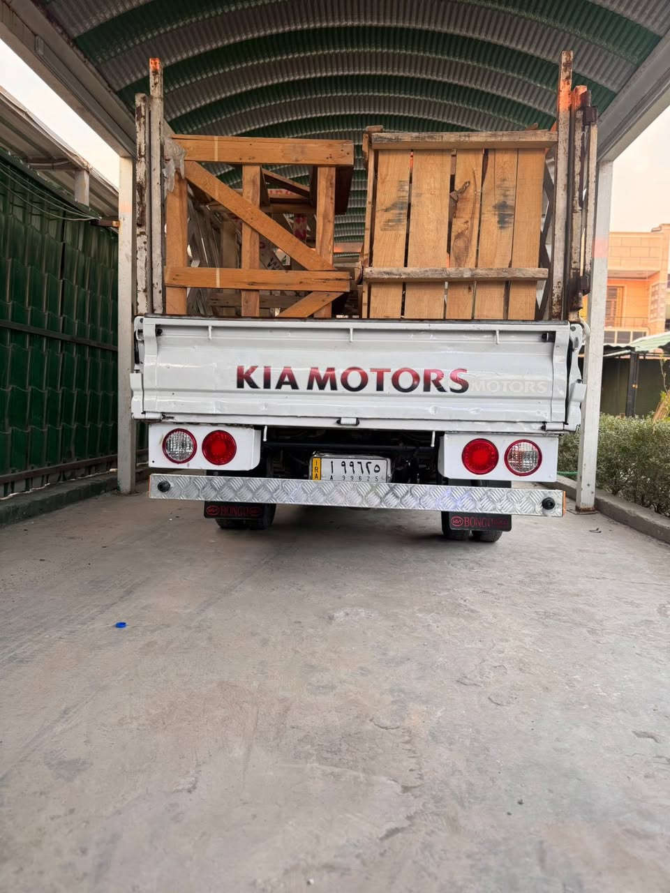 سلام عليكم كياه عموش سياره مكين كير اكسن شواصي بلادي صبغ بل دوس خير من الله مكفول مديل 2008 صدر جديد مكاني بغداد سعره 90 وبيه مجال سياره خير من الله هذ رقمي واني خادمكم ***********
