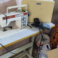 مكينة خياطة • دواسة • بغداد الجديده