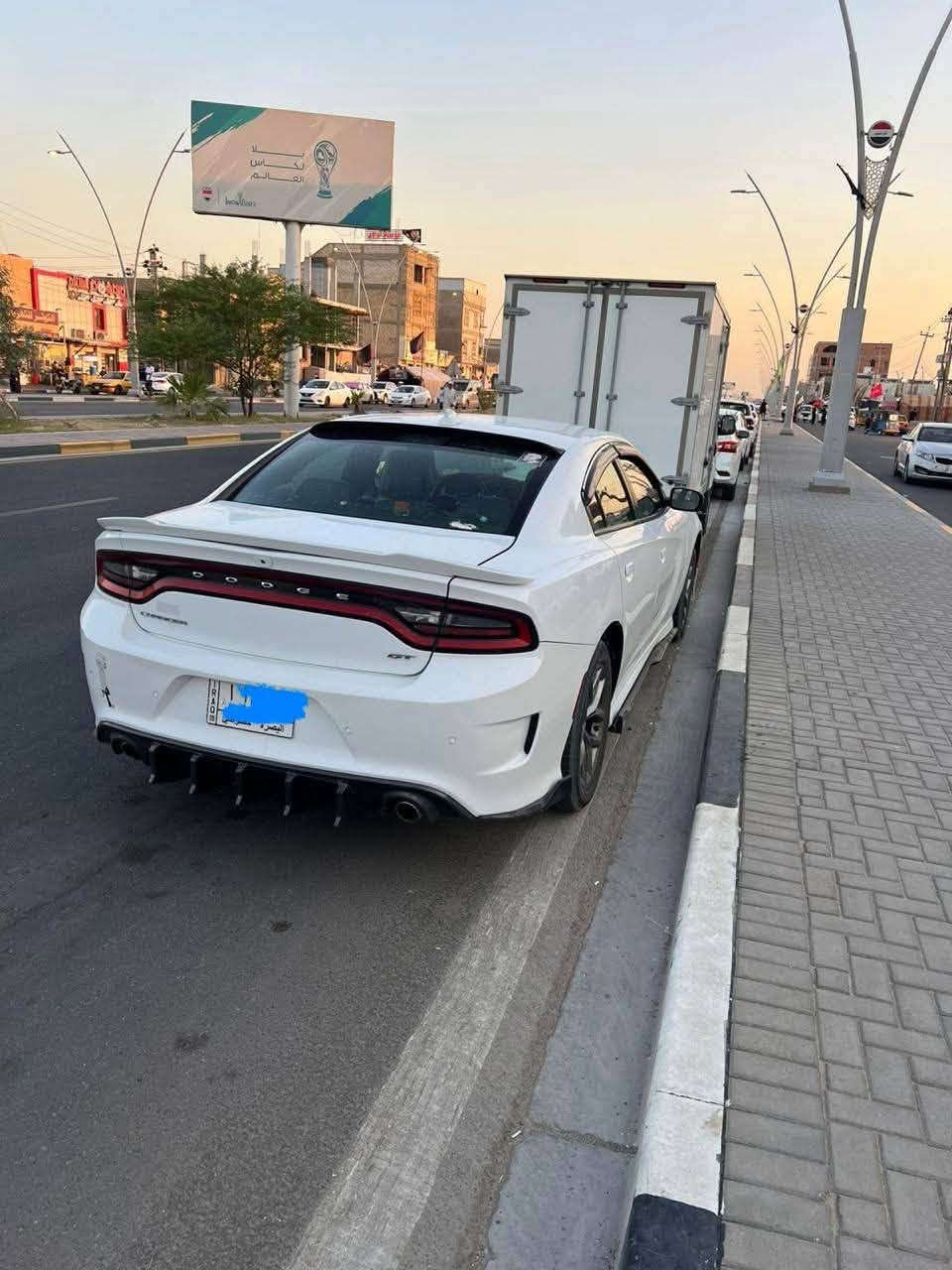 السلام عليكم 
جارجر 2019  GT لون ابيض 
محرك 3.6 السياره جديده 
وجاهزه من كير ومكينه وحداديه   كهربائيات 
تدفئه تبريد ✅
مكان الصبغ واضح بسونار 
كامره خلفيه دواره 
شاشه جبيره 
وارد امريكي 
السعر 195 وبيها مجال للطيبين 
مكاني بصره 
***********
