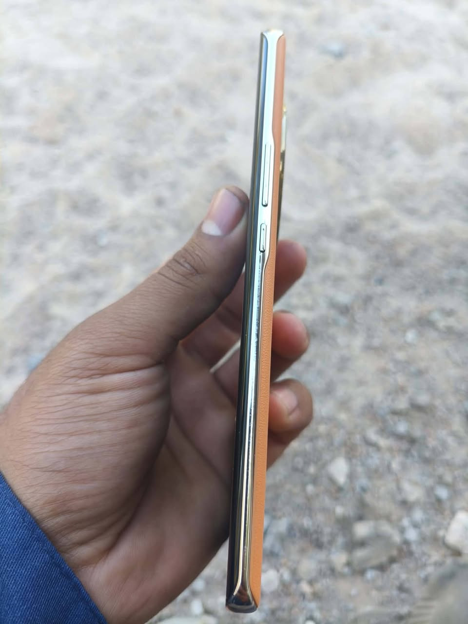 HONOR X9b 5G
البيع مفول نضيف كلش  بدون كارتونه بس شاحنه ويا جهاز مرتب

325وبي مجال بسيط ***********
***********
