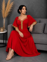 ملابس نسائية • جملة • أسعار منافسة