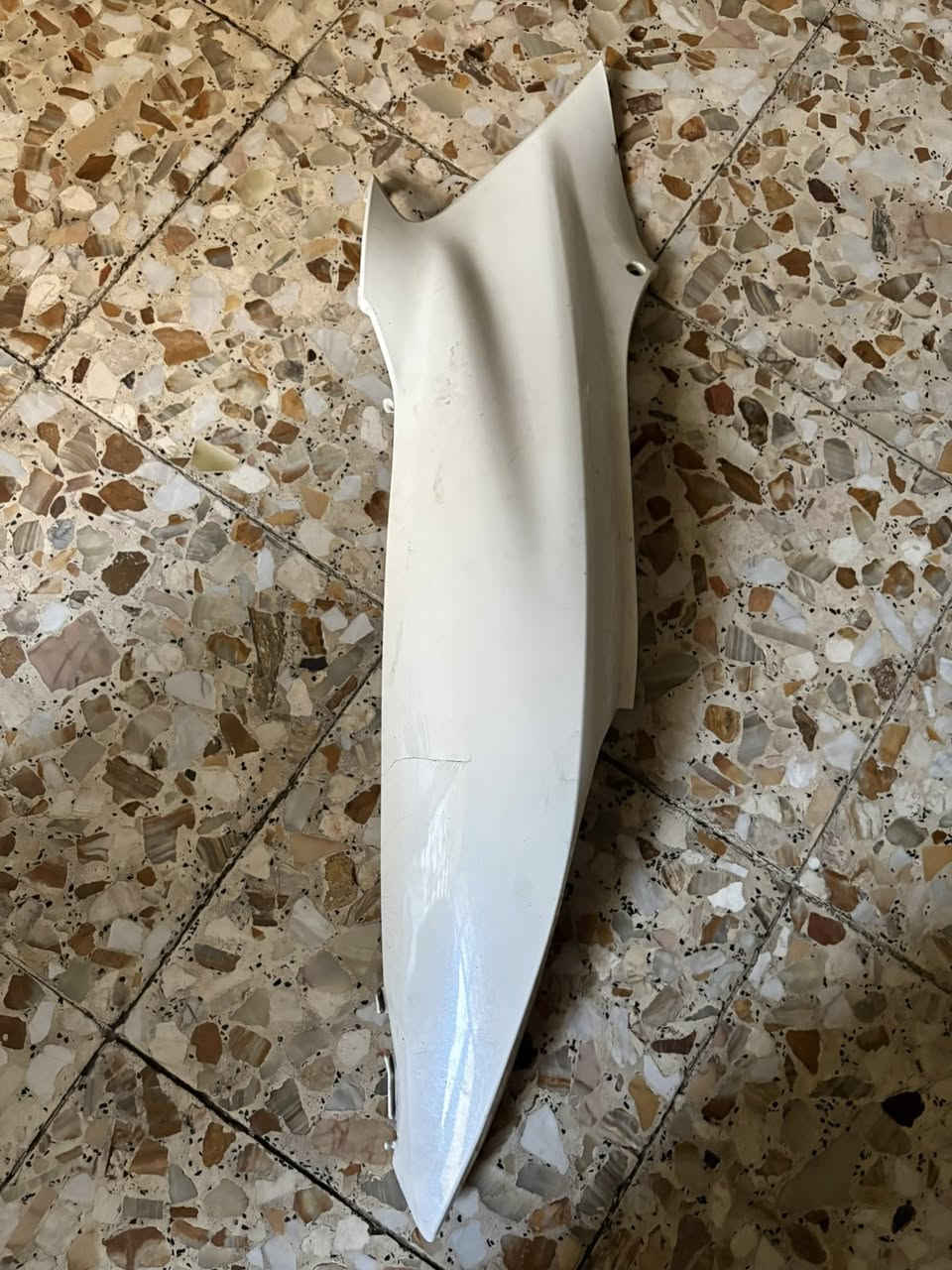 سلام عليكم كفرات بي سي اكس جيل ثالث بلاديات كاملات مابيهن نقص بس بيهن ملاحضات قليلة السعر 300 وبيهن مجال التواصل*********** بيهن كسور مثل ما موضح بل صور
