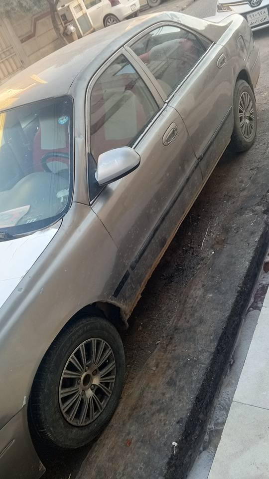 سلاو مازدا فاسۆلیا مۆدێل 2000 626 نمونە لەجوانی توندوتۆلە تەقەو رەقە بەشەرت چوار جام کارەبای چوار تایەی نوێی لەسەرە بێ مەسرەفە رەقەمو سەنوی نوێیە تا 2029  بەشەرتی گێرو مەکینە براوە وەر گەران وە غرامە لە هەوڵێرم  40 وەرەقەو محاملە *********** أربيل, العراق
