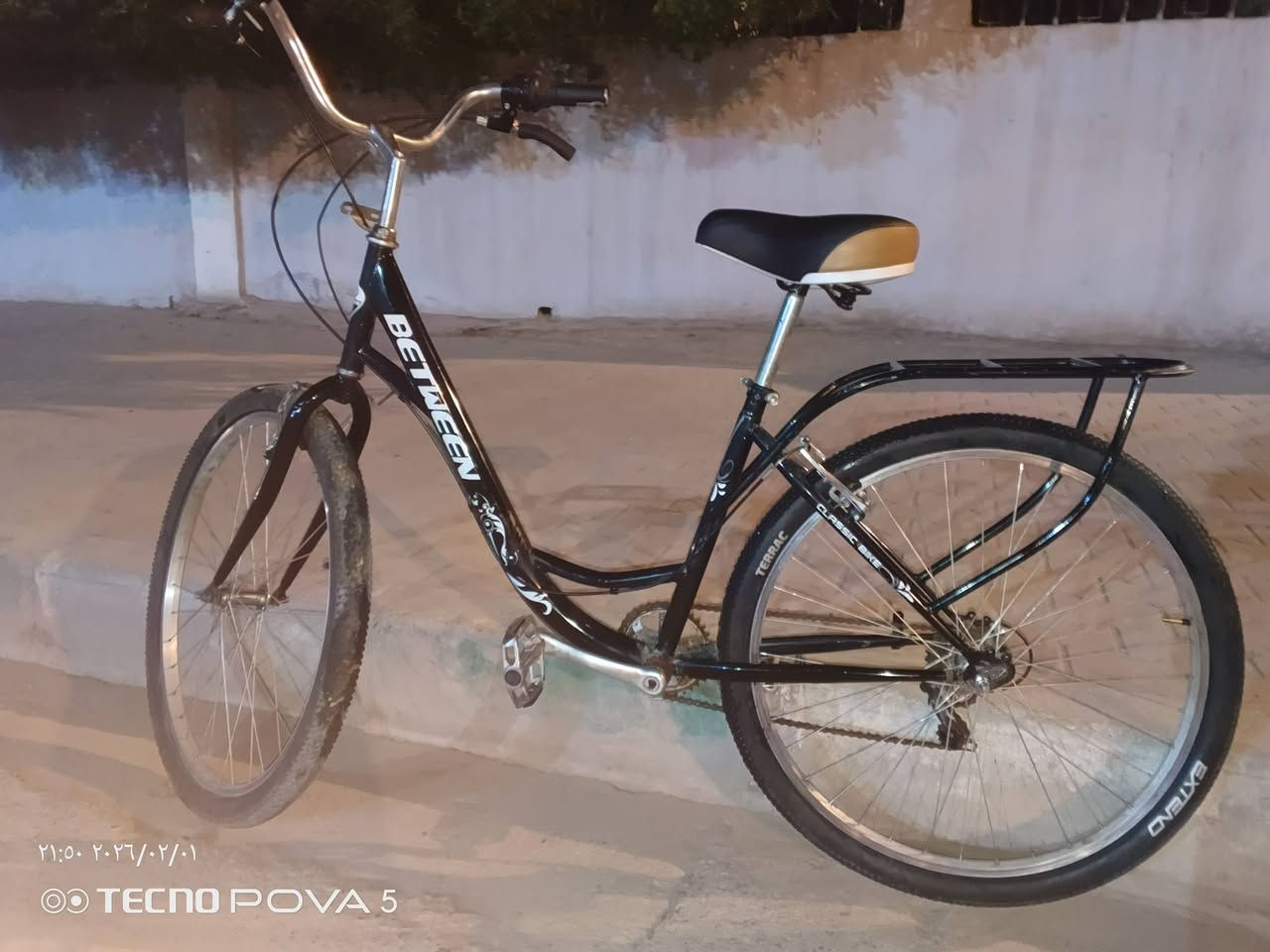 السلام عليكم
بيسكل نضيف لبيع مكان ميسان جديده قرب مديريه التربيه لتواصل ***********
سعر 185 وبيه مجال
