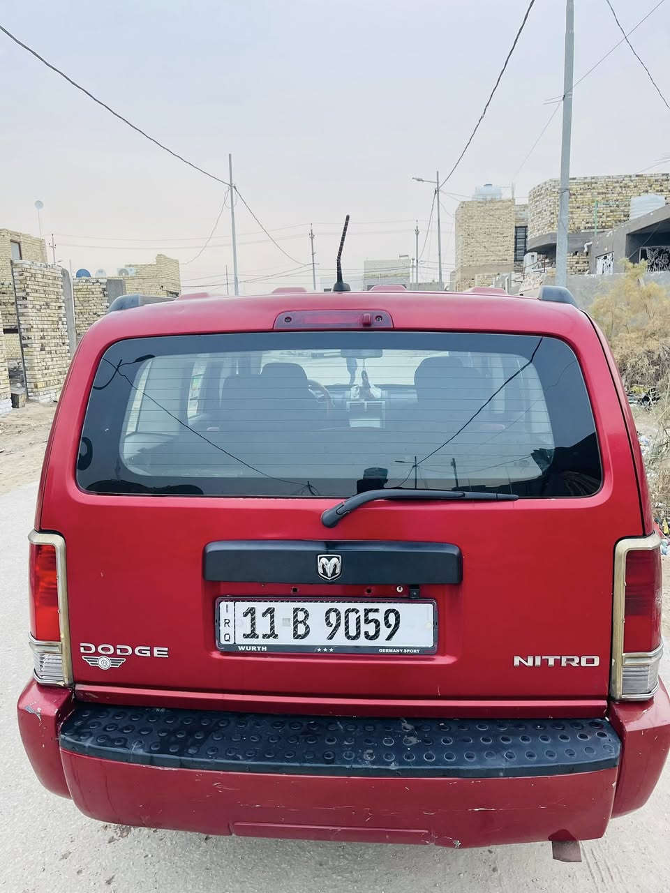 دوج نترو جاهزة من كلشي مكينه واكسن حاويه السيارة اقتصاديه غاز +بانزين السعر 85وبيهه مجال قليل المكان الديوانية ***********
