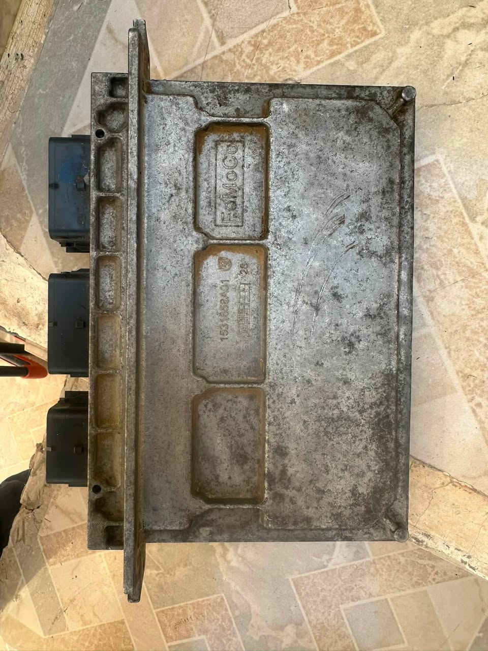 عقل فورد ايدج 2011الى19.  محرك3500


**إذا كنت صاحب هذا الإعلان وتريد حذفه لأي سبب، رجاءا أرسل رسالة إلى الدعم الفني**
