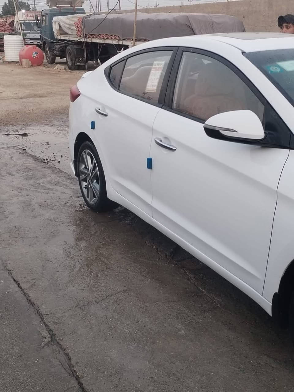 السلام عليكم
النترا موديل 2018 خليجي محرك 2000 دوش 
مري شفط حساس إمامي خلفي شاشة كامرة مواصفاتها معروفه السياره بالصور 
السياره بدون تبديل او فتح رش فقط 
بيها رش بالباب الخالفي جهت الايمن وبارد بالجاملغ الخلفي قليل كلش ما بين 
مكانها السماوة الرميثة مركز المدينة 
للاستفسار على هذا الرقم
 *********** 
***********
