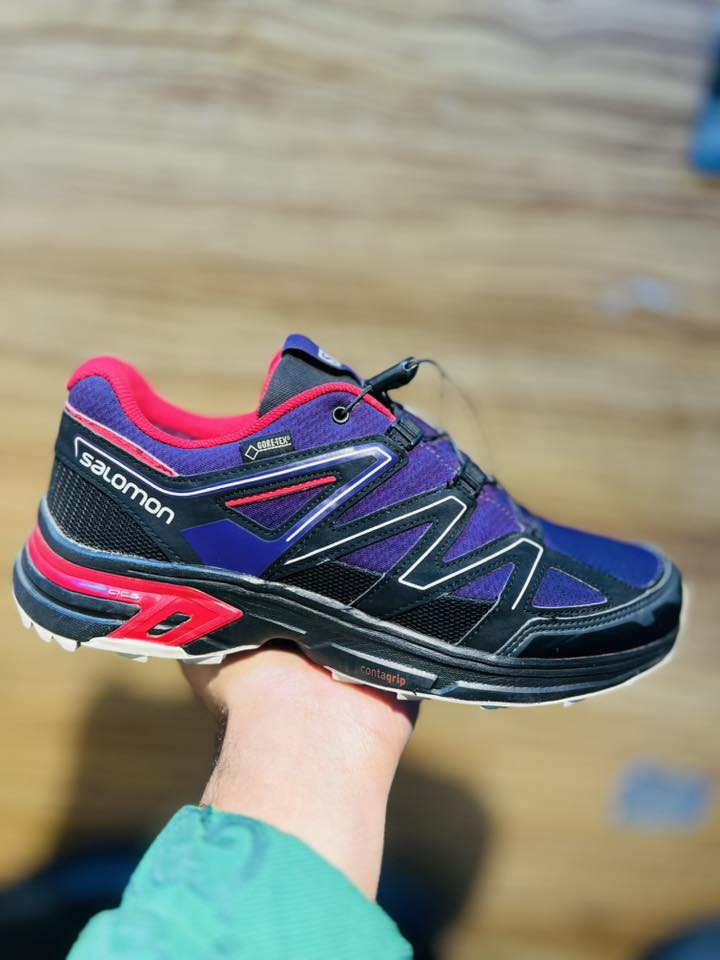 سلمون باله امريكي اصلي 
كورتيكس مقاوم للماء 
قياس 41
طول القدم 26
النظافه 100.100
قطعه مختلفه 
توصيل جميع المحافظات 
للحجز واتساب 
***********
