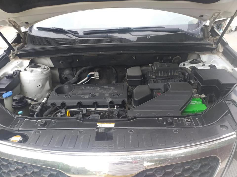 السلام عليكم سورنتو للبيع
موديل ٢٠١٢خليجي أربعه سلندر سلمانيه بيه صبغ قطتين ارباك البرده طاك فقط السعر ١٦٠بيه مجال موصفات سبعه راكب فور ويل ماشيه ٢٠٠الف صدر أمامي وخلفي تخم تاير جديده حتى منضومه مال بانزين جديده السيارة جاهزه من كل شي مال البيت 
 رقمي ***********
