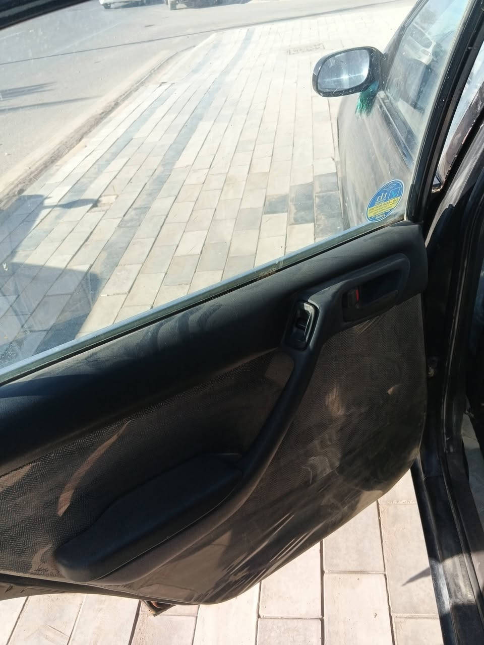 للبيع سيارة كرونا
-موديل1993
-رقم (انكليزي دولي) مداور ثني يوم 
-مكينة وكَير جديد خير من الله 
-سياره جاهزه من كل شي حداديه جديده كهربائيات دواخل
-مكفوله من الكص والنقل جثه والاصوليات سعر 47وبيه مجال 
-المكان النجف الاشرف كوفه ***********
