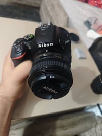 نيكون D5600 • عدستين • نظيفة