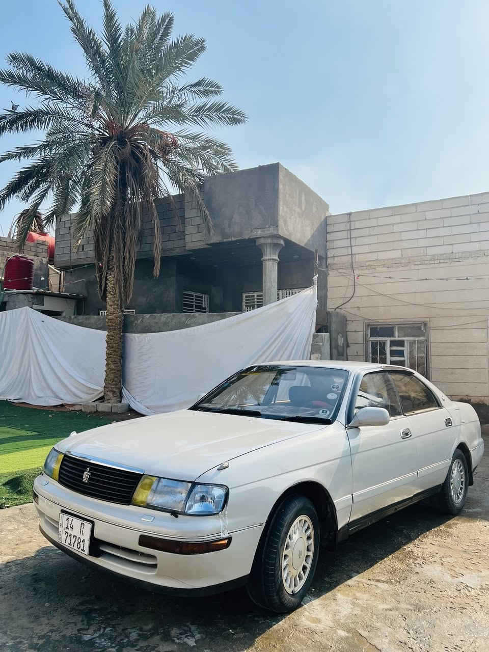 سلام عليكم بطة متصل البيع رقم بصرة الجديد سنوية 2027 تنتهي كهربائيات كلها شغاله  +تبريد شغال محركVVT-iالسيارة مصبوغه جمالية  ومال جناي نصبتها حلوه  السعر 59$ ***********اتصل ودلل
