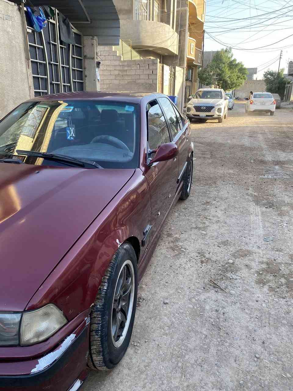 السلام عليكم
للبيع  BMW E36 
موديل 1993
مكينه  V6 2500 ( مكينه بيها تبخير)
الكير جيد
التبريد الكمبريسر يحتاج تبديل جبن وغاز المنظومه مابيها شي
مشط تعبان 
اللون احمر عنابي
رقم بغداد مشروع وطني
السياره بأسمي السنويه لل2028
صدر 65٪؜
السياره ام تكنك
دوس M
دعاميات امامي خلفي M
مري M
كشنات M
ويل M 
السياره مابيها ضربه 
بيها ملاحظات ونقوصات وطخه بالجاملج وره السايق بسيطه 
السعر ٤٥ وبيها مجال 
للانصال ***********
واتساب موجود
