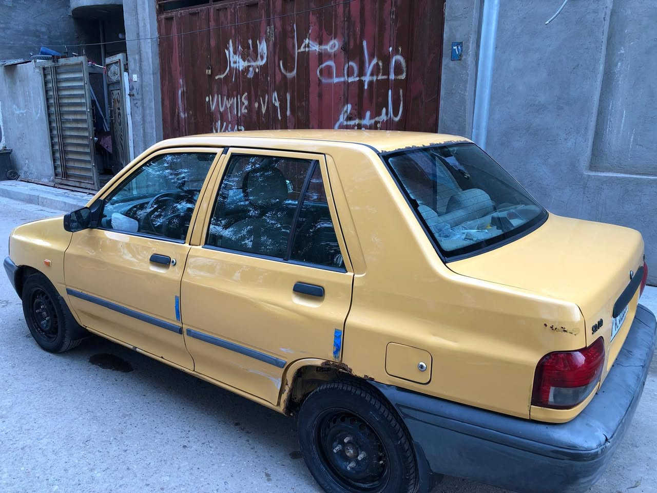 سلام عليكم ،، سايبا للبيع موديل 2017 رقمه واسط انكليزي بأسمي 💯 تحول ثاني يوم ✅
بيه بارد جاملغ خلفي وأمامي فقط 
والمكينه بيه خيط بخار 💨
عنواني بغداد-الشعب 
سعر $33  وبيه مجال حك الجيه✅
رقم الهاتف *********** واتساب
