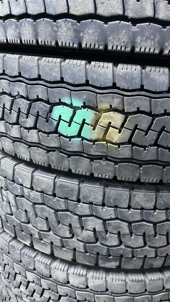 وصول حاوية تايرات يابانية كل القياسات كنتر هينو اتيكو مكاني مجمع مشن بغداد يوجد توصيل 🚚 #هينو #كنتر #كناتر #اتيكو 
***********
