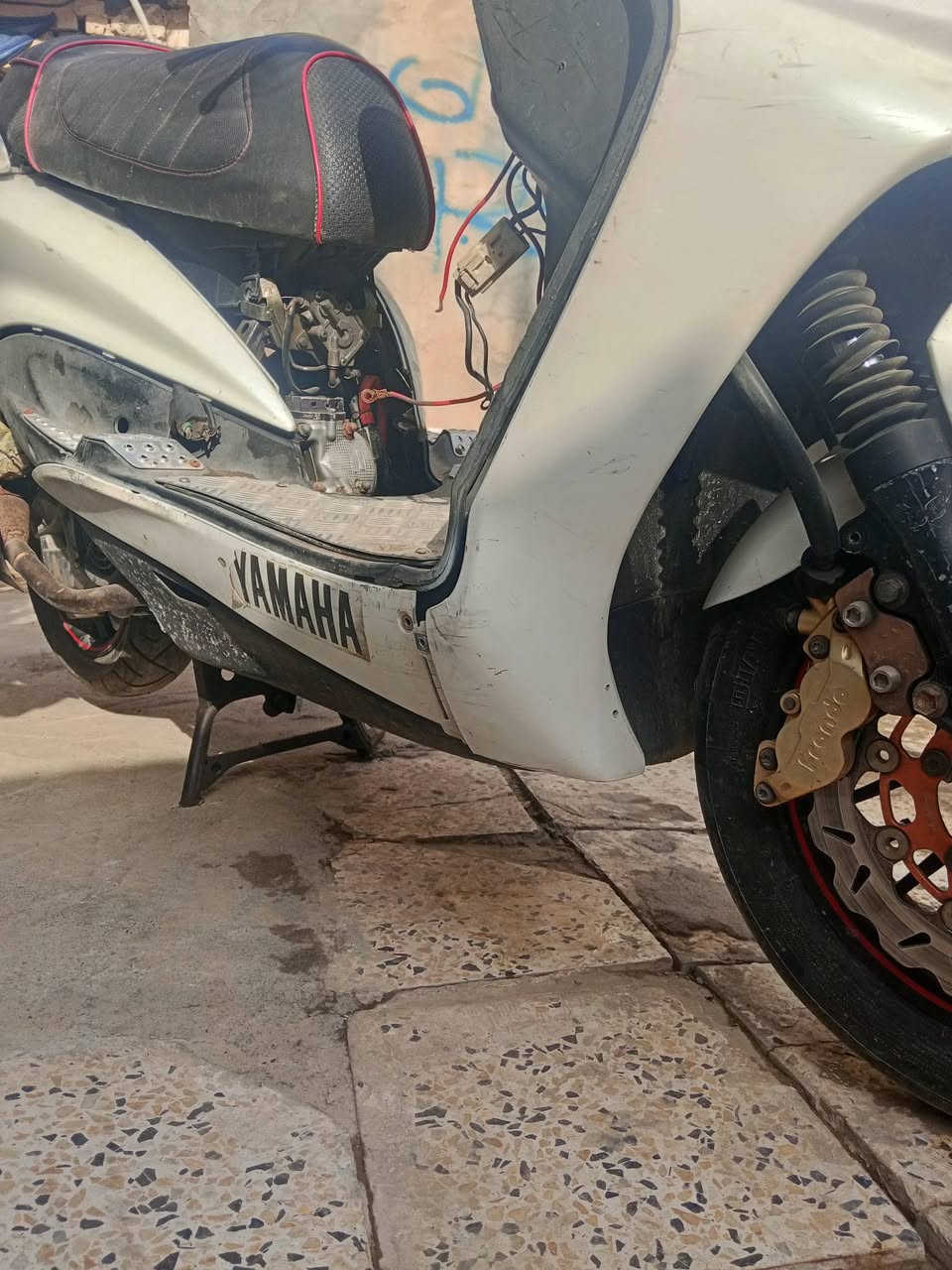 السلام عليكم دراجه سكنس نثيه بوشه58 اربع ولفات دراجه طافيه هندر خارط مالها يرادلها ترتيب بسيط مراوس ب ماكس مال لعب أو بيع سعرها 400 وبيها مجال ***********
