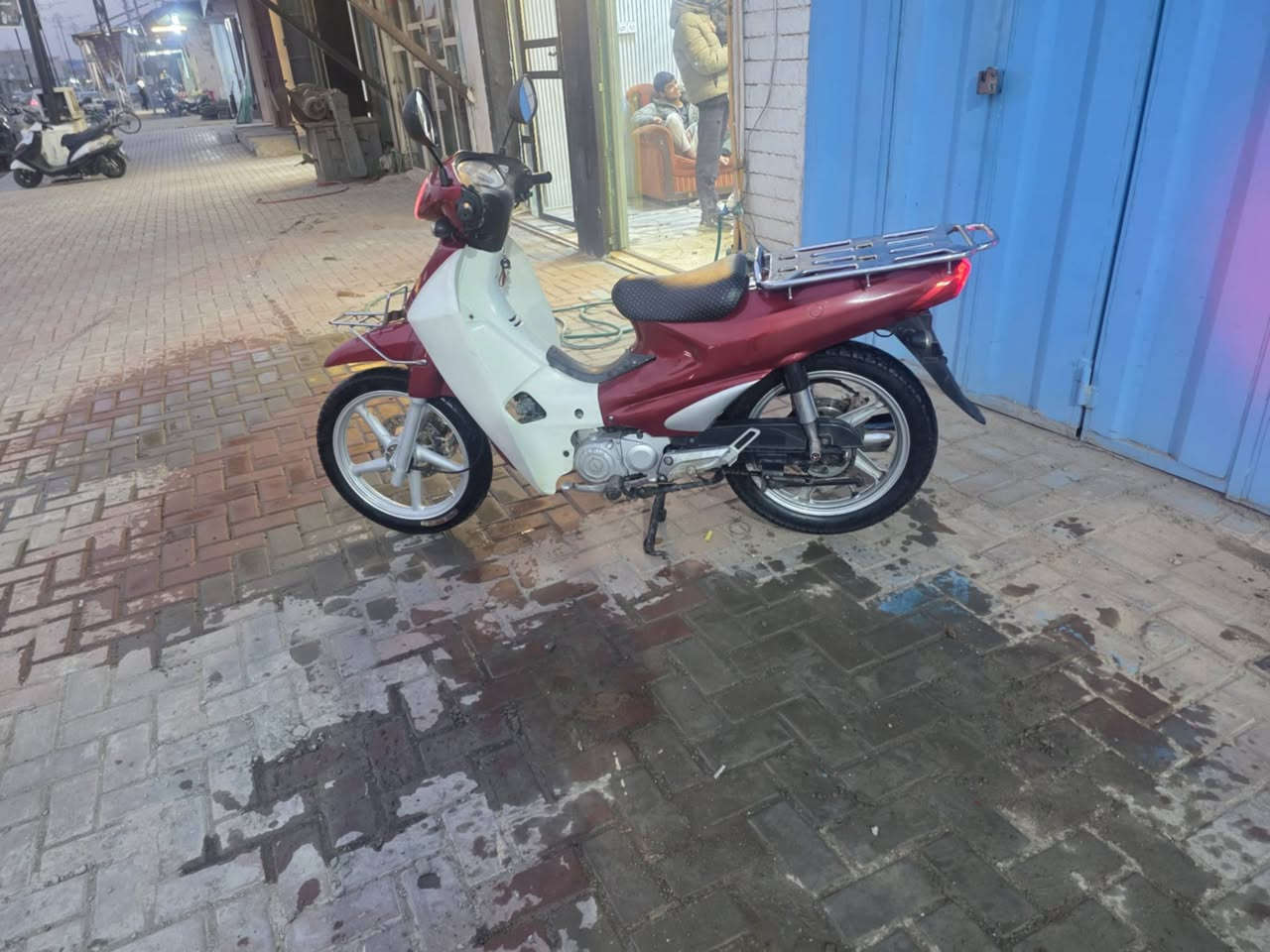 سلام عليكم ماطور سرفيز للبيع كله بلادي نضيف شراي يتصل ***********
