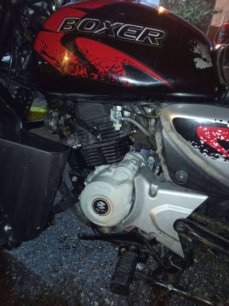 السلام عليكم دراجة بوكسر 2023 الدراجة مكفوله من كل النواحي مامفتوح ولا برغي من الدراجة تاخذها كامله مكمله رقم وسنوية تجي وتشوف بعينك عجبتك بالخير عليك ما عجبتك ان شاء الله تلكي احسن منها شراي اتصل او راسلني واتساب مدينة الصدر رقمي ***********
ملاحظة غطاء الزنجيل موجود
