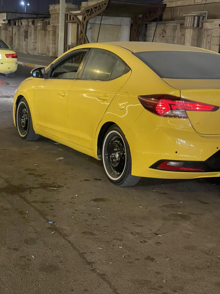 سلام عليكم شباب للبيع الانتره 2019 كير ايتي سياره حلوه بيهه نقص باس دعاميه الوره سياره حادثهه مال امريكه فقط الدعاميه الوره بلعراق مبدل جاملغ وبنيد وبيهه جاملغ الوره معمر رقم بصره مكان بغداد شارع فلسطين *********** السعر من الاخير 118
