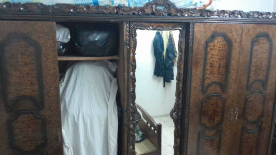 للبيع مجموعة +تخت مفرد ونص  وسكرتون ناقص فرده +شفنيره الكل بي مليون ونص ٠٩٣٦٤٠٤٦١١


**إذا كنت صاحب هذا الإعلان وتريد حذفه لأي سبب، رجاءا أرسل رسالة إلى الدعم الفني**