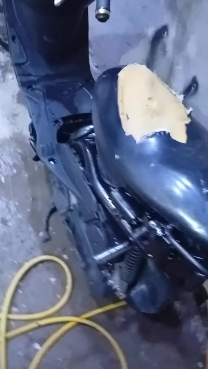 سلام علايكم درجه ماكس عدله درجه حربيه شقله نكره سلف درجه بيه مكينه شرط برقي مافتوح كله بلاديه 49
سعره 350 بيه مجال قليل مو شري لايراسلها مكاني بصره المطيحه هاذ رقمي ***********
