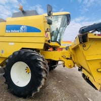 للبيع حاصده 2006 خمسه بلم هيدرو   دبل دام طبلة قلاب تاير بالون جاهزه و...