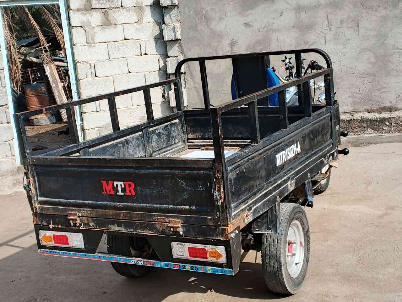 سلام عليكم ستوته للبيع نضيفه كهربائيات كله شغال العنوان بابل ***********الستفسار عل رقم
