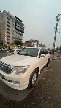 لاندكروز • ٢٠١٠ • رقم مميز