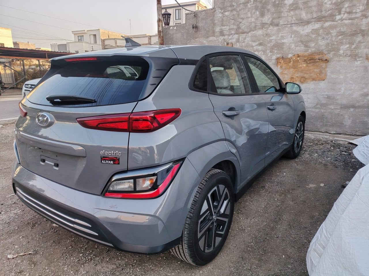 هيونداي كونا كهرباء بالكامل
الموديل: 2023
الحالة: كهربائية 100%
الضرر: قطعتين صبغ — بدون داخل أو شاصي
الإيرباك: فقط إيرباك الستيرن
الفحص: شرط فحص سونار
الرقم: بغداد
السيارة جاهزة
📞 للتواصل:
***********
🔴 السعر 💵 علق يوصلك السعر 💸
#Kona #Electric #Hyundai #بغداد
