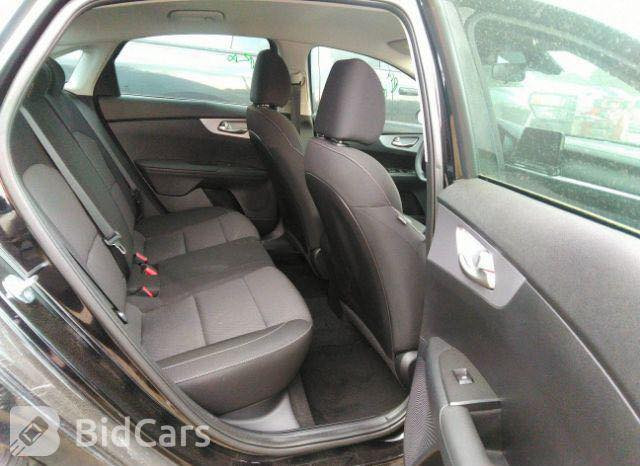 فورتي 22  رقم اربيل   حادث فقط جنطه وبدون ايرباك  موصفات نص فول  محرك 2000 دوش مكان بغداد  
موصفات حلوه بيه السياره السياره هسه طالعه من البوليش 
 اتصل *********** السعر 153وبيه مجال
